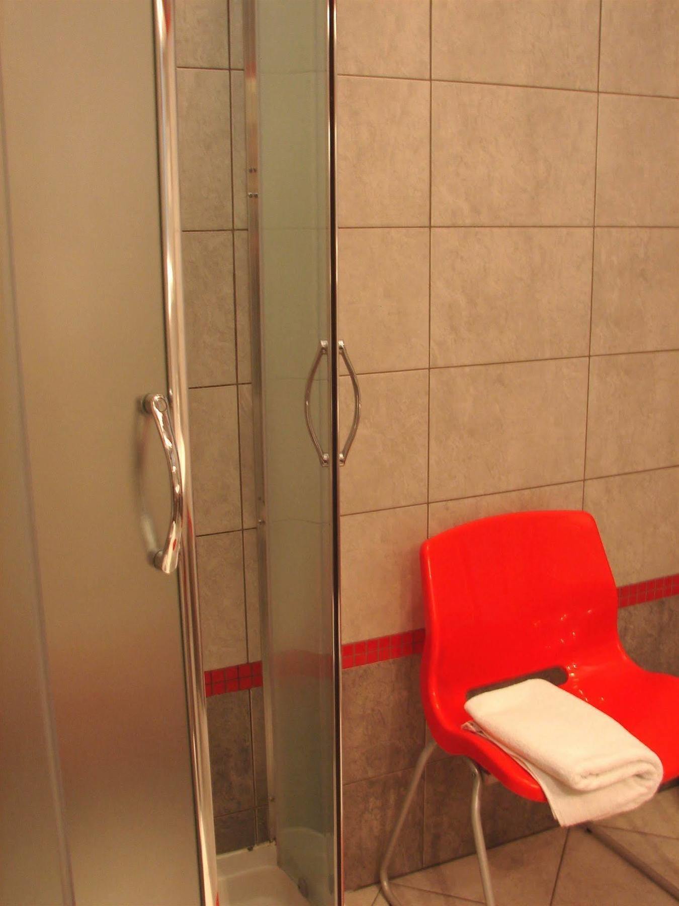 Chmielna Guest House Варшава Екстериор снимка