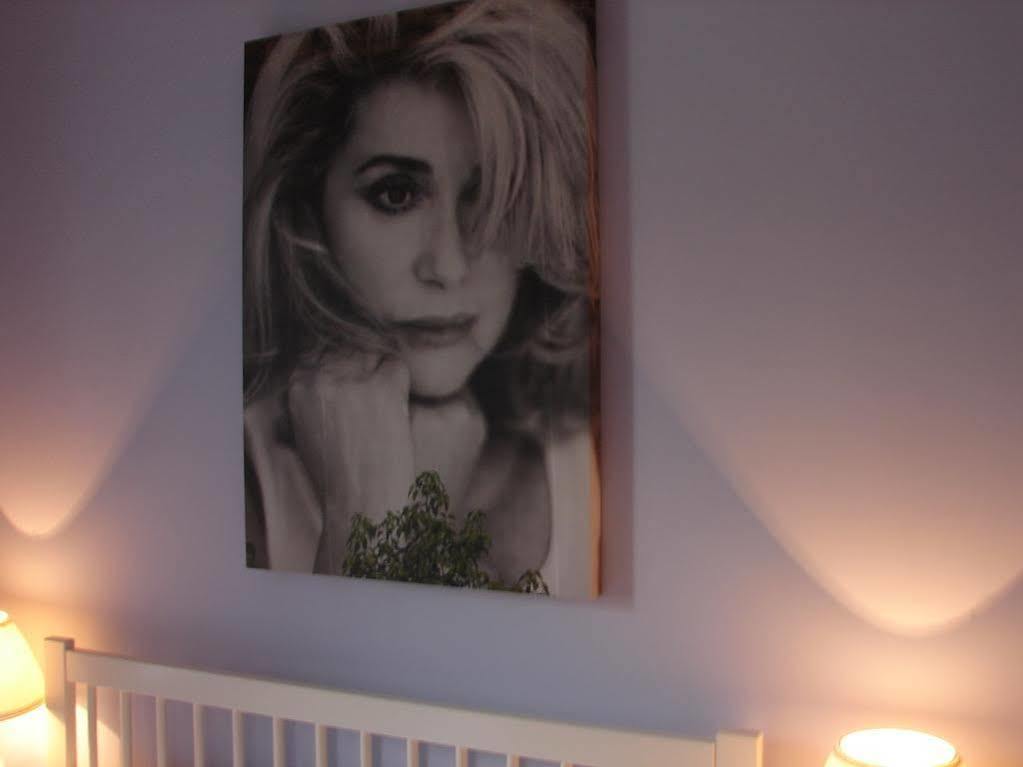 Chmielna Guest House Варшава Екстериор снимка