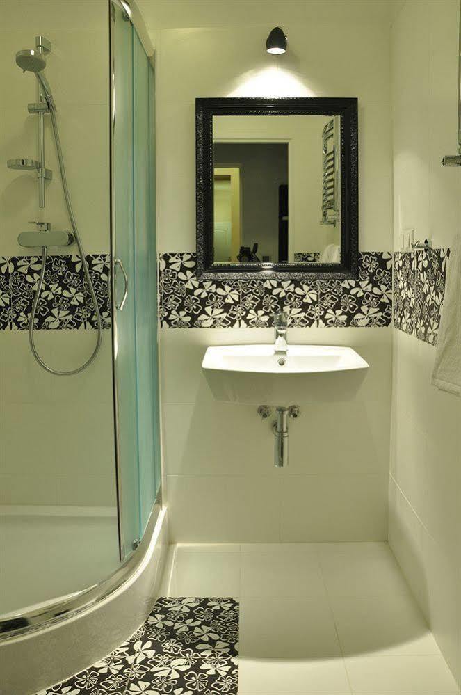 Chmielna Guest House Варшава Екстериор снимка